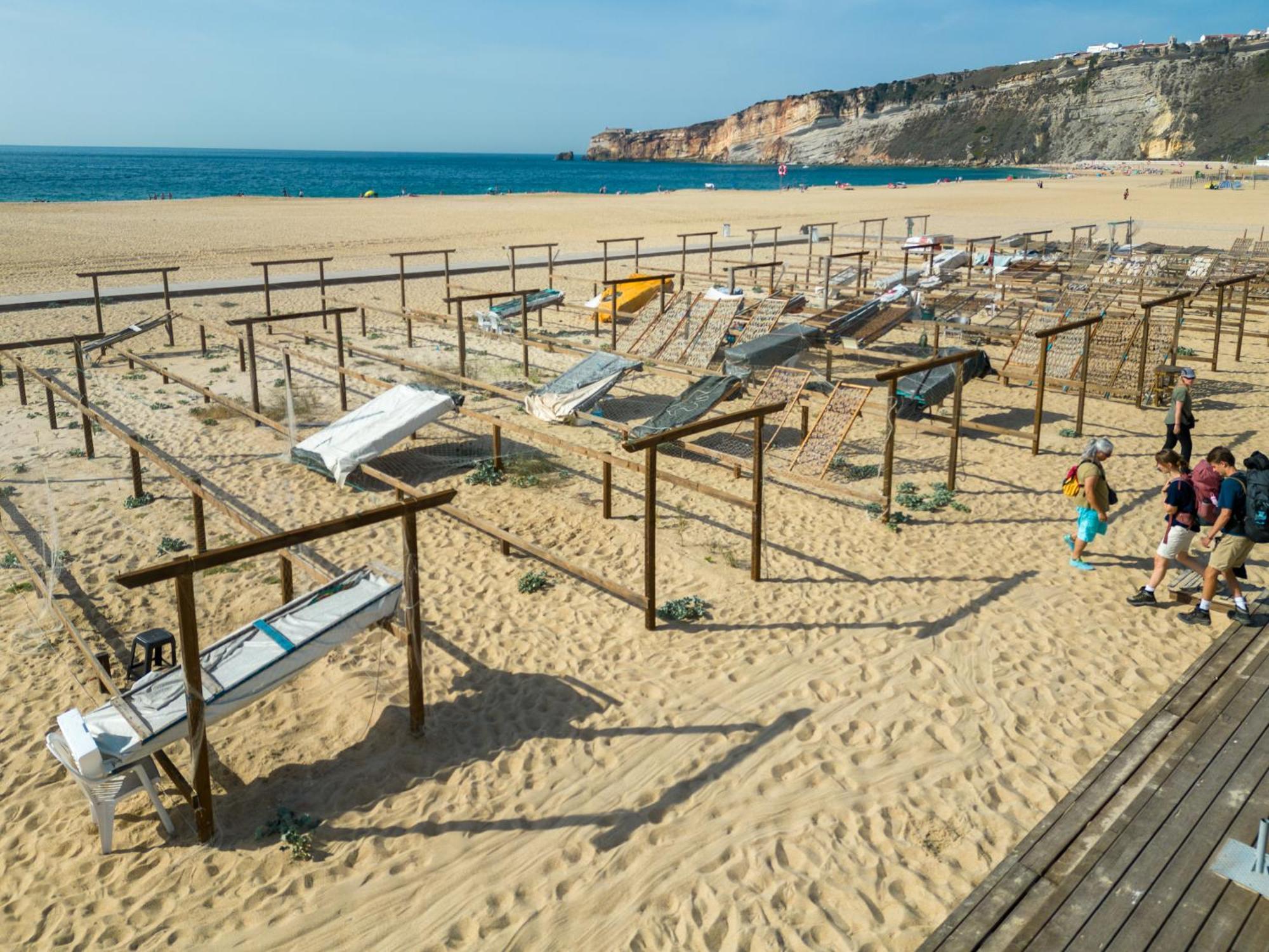 T2 Dina'S Place Nazaré Exterior photo